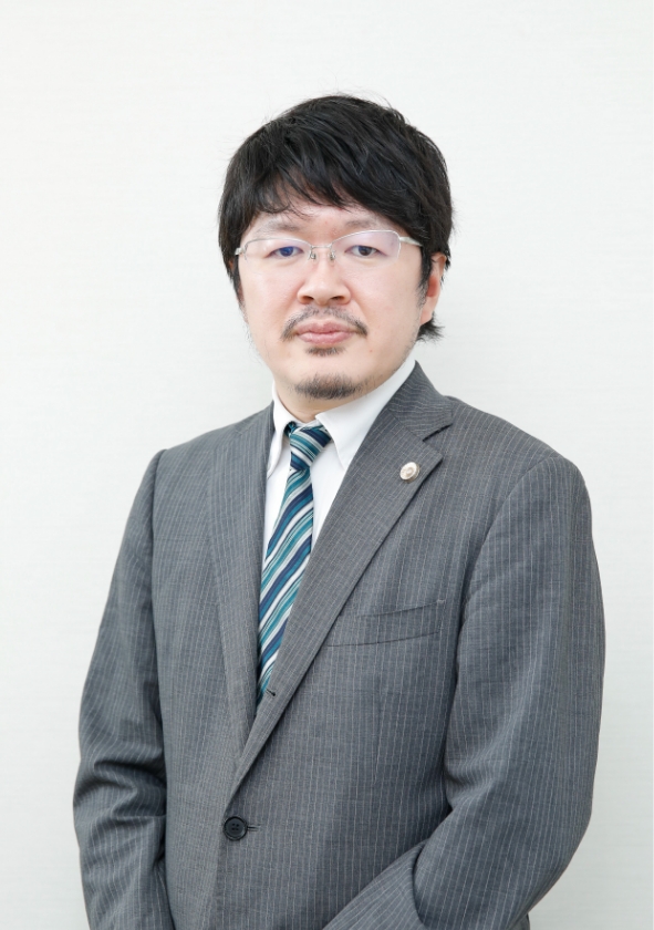 山田健一